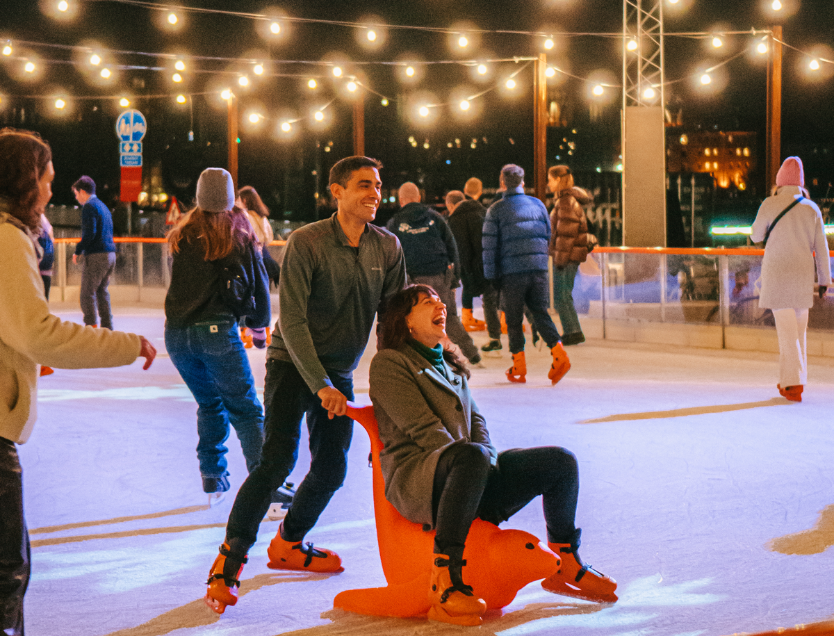 Disco on Ice på Broens Skøjtebane